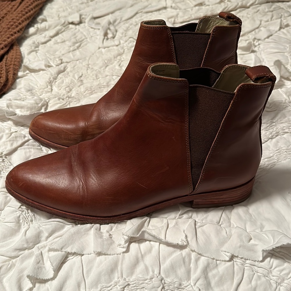 Nisolo Chelsea boots